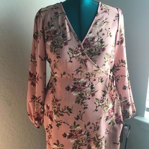 XHILARATION floral dress | long-sleeved | color pink | size medium